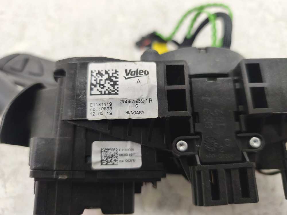 COMMODO RENAULT/DACIA - Vue 5